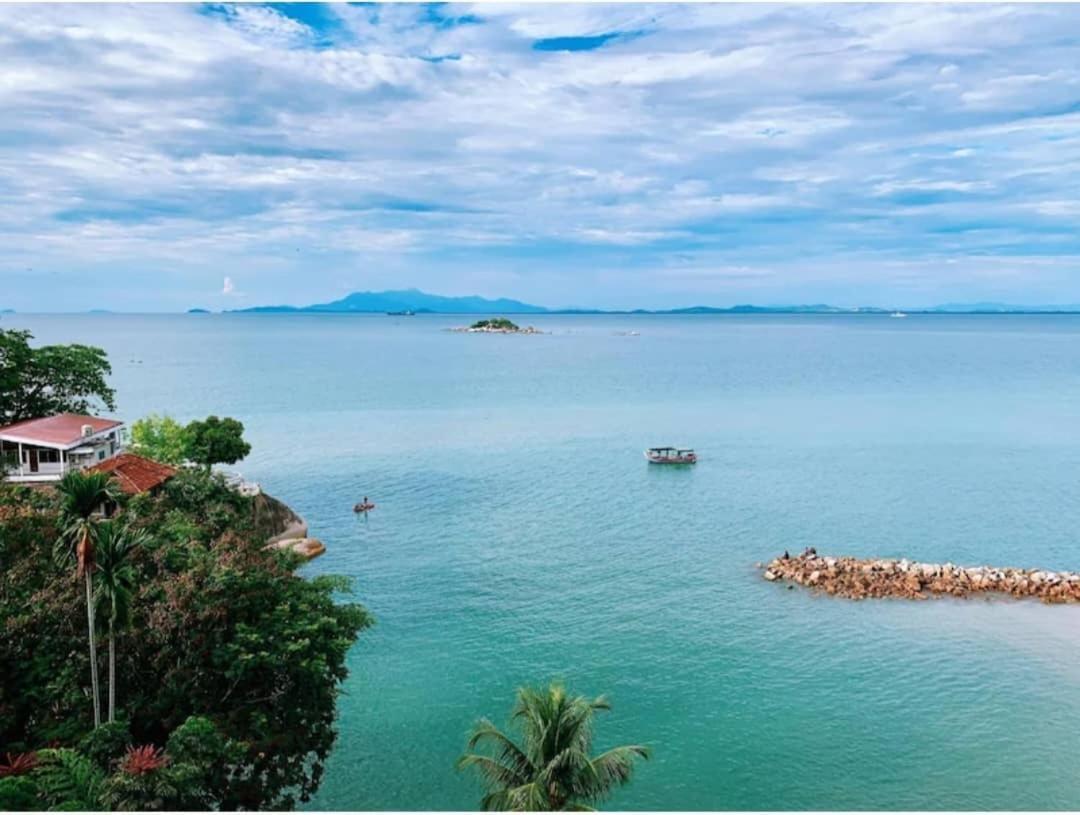 Batu Feringgi Homestay ภายนอก รูปภาพ