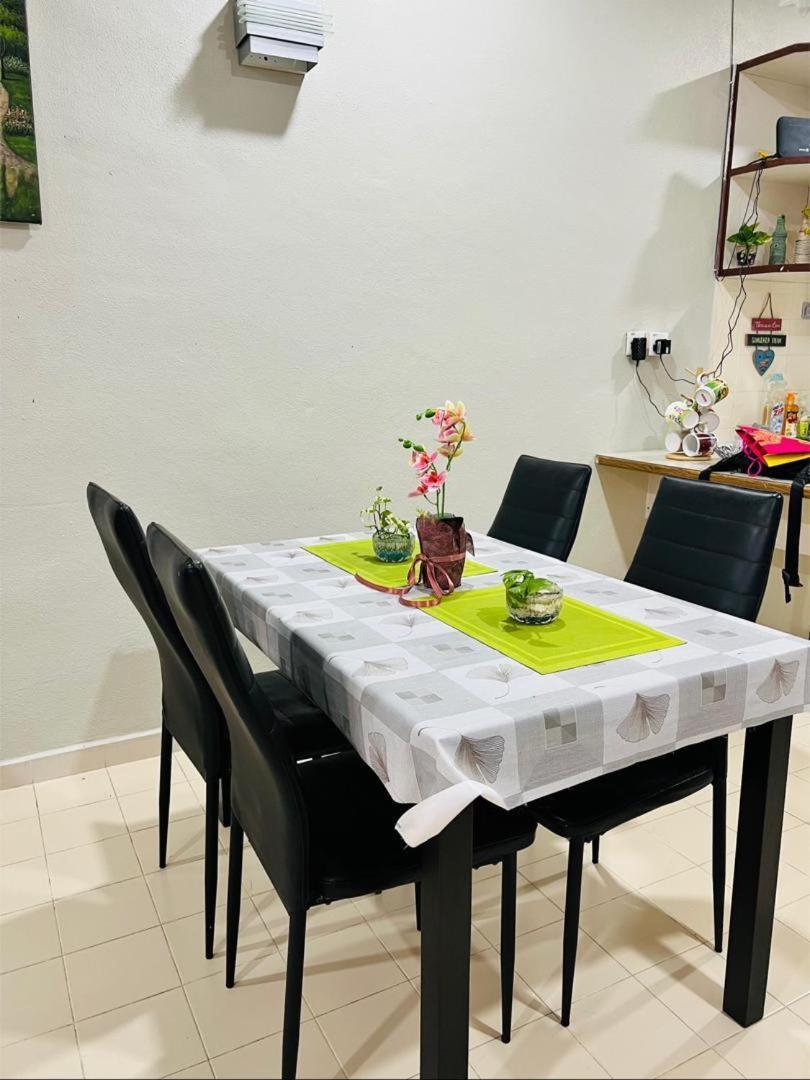 Batu Feringgi Homestay ภายนอก รูปภาพ
